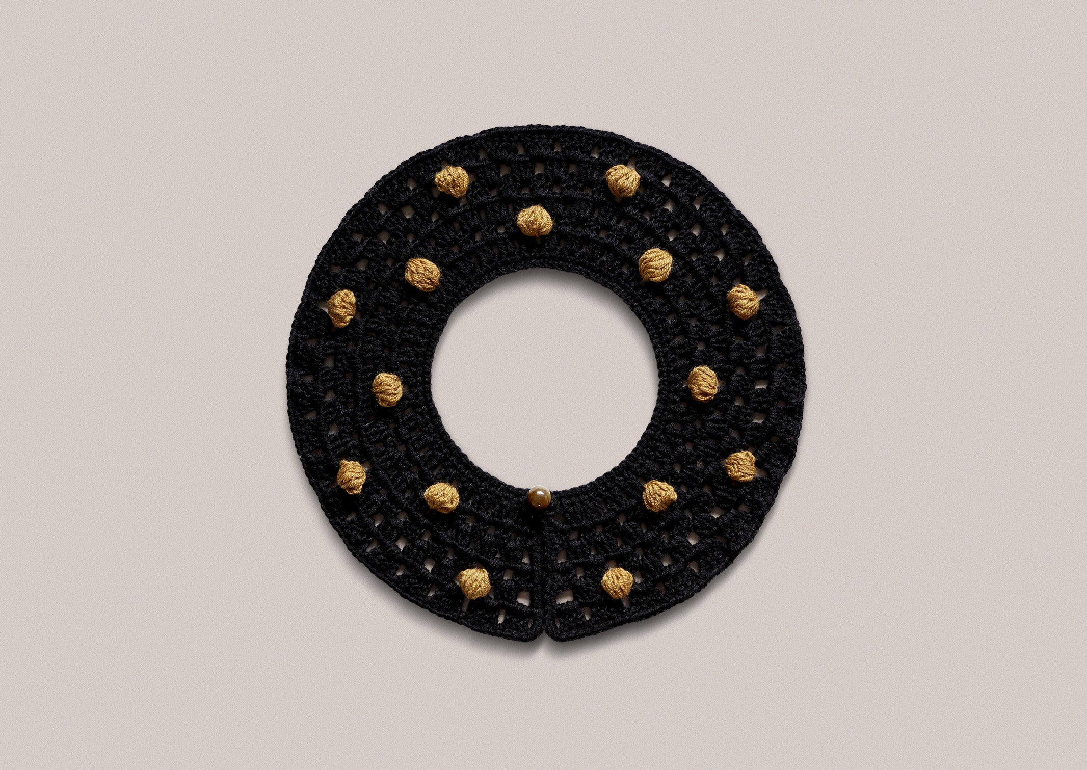 활기찬 – 검정